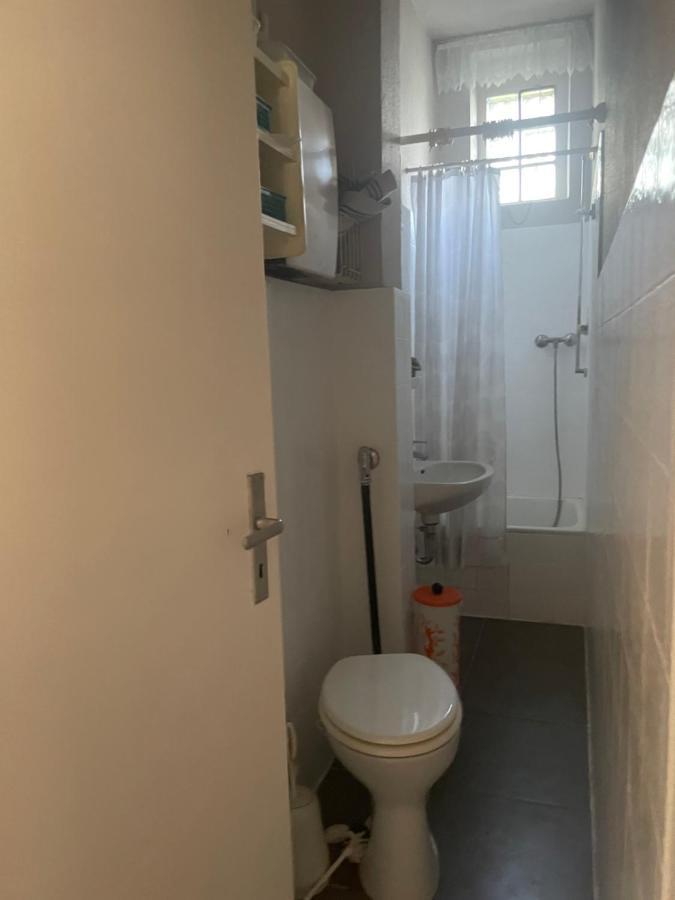 Ferienwohnung App5 self checkin in Duisburg Rheinhausen Center Exterior foto